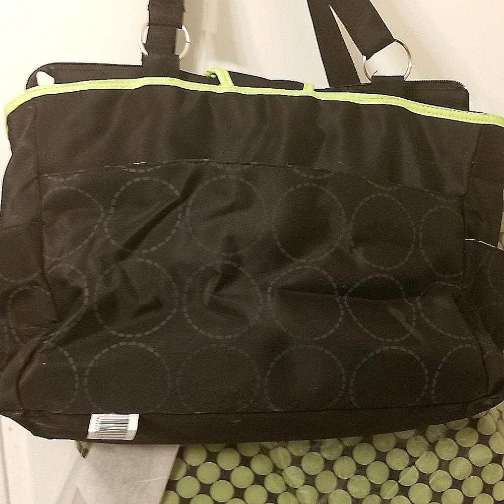 $80 NWT A SET now One NWT Bags 80$ retail + shipping AND A Second Same Brand